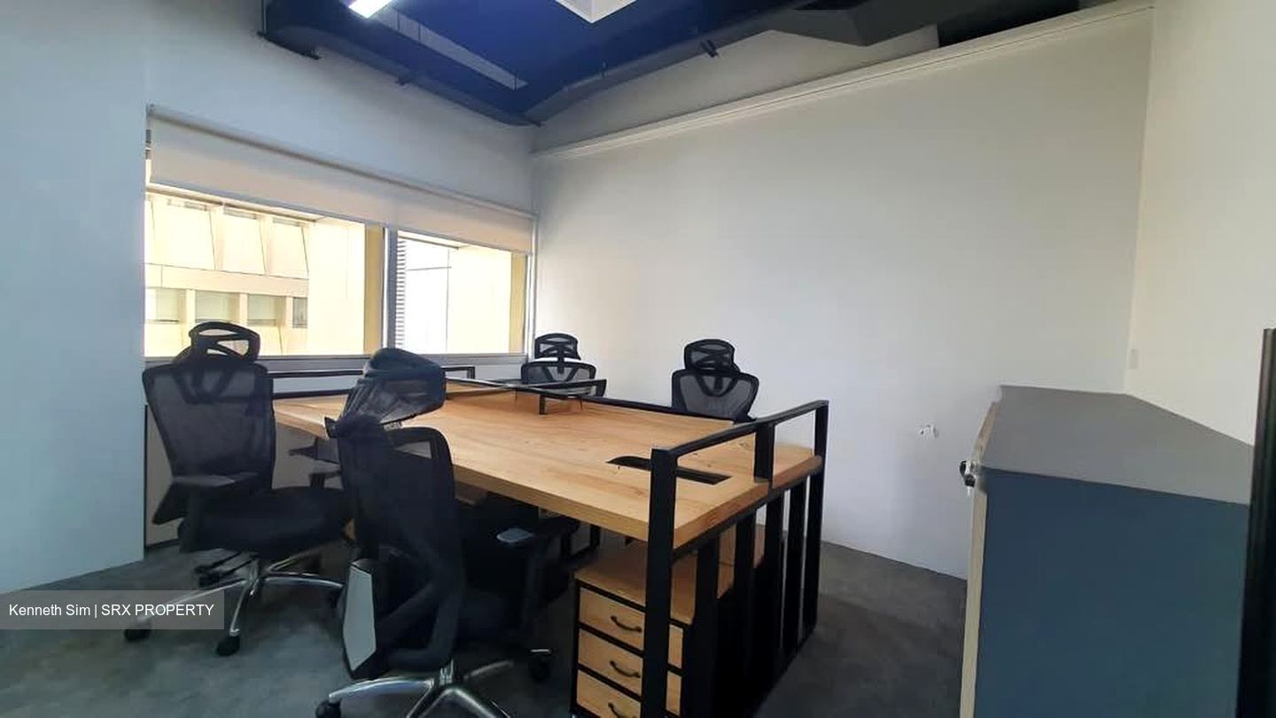 111 Somerset (D9), Office #532033221